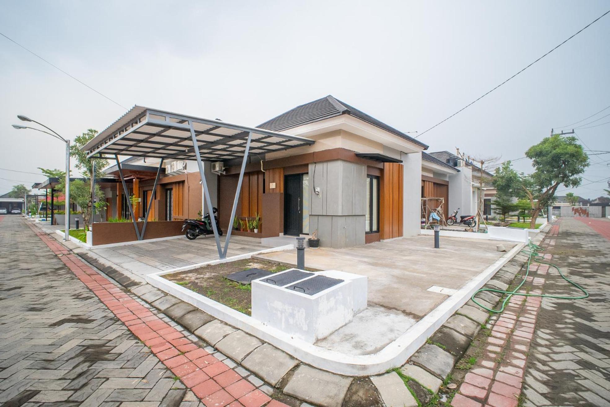 Banguntapan Permai B7 Homestay Jogja Gondowulung Eksteriør billede
